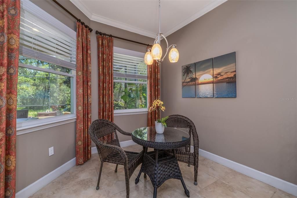 Activo con contrato: $449,900 (3 camas, 2 baños, 2024 Pies cuadrados)