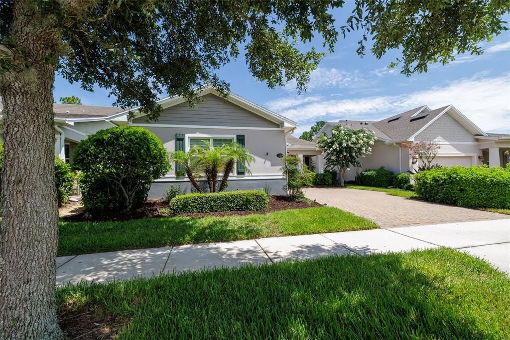 Activo con contrato: $449,900 (3 camas, 2 baños, 2024 Pies cuadrados)