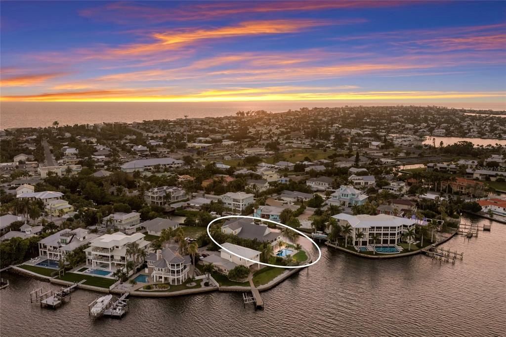 На продажу: $5,995,000 (5 спален, 5 ванн, 4995 Квадратных фут)