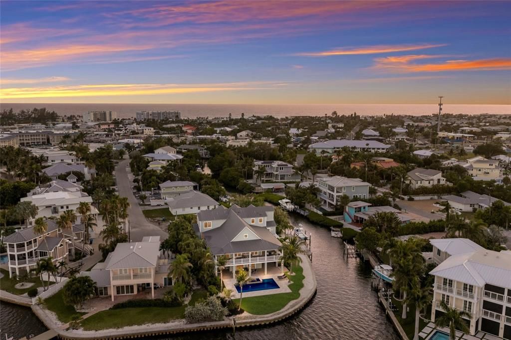 На продажу: $5,995,000 (5 спален, 5 ванн, 4995 Квадратных фут)