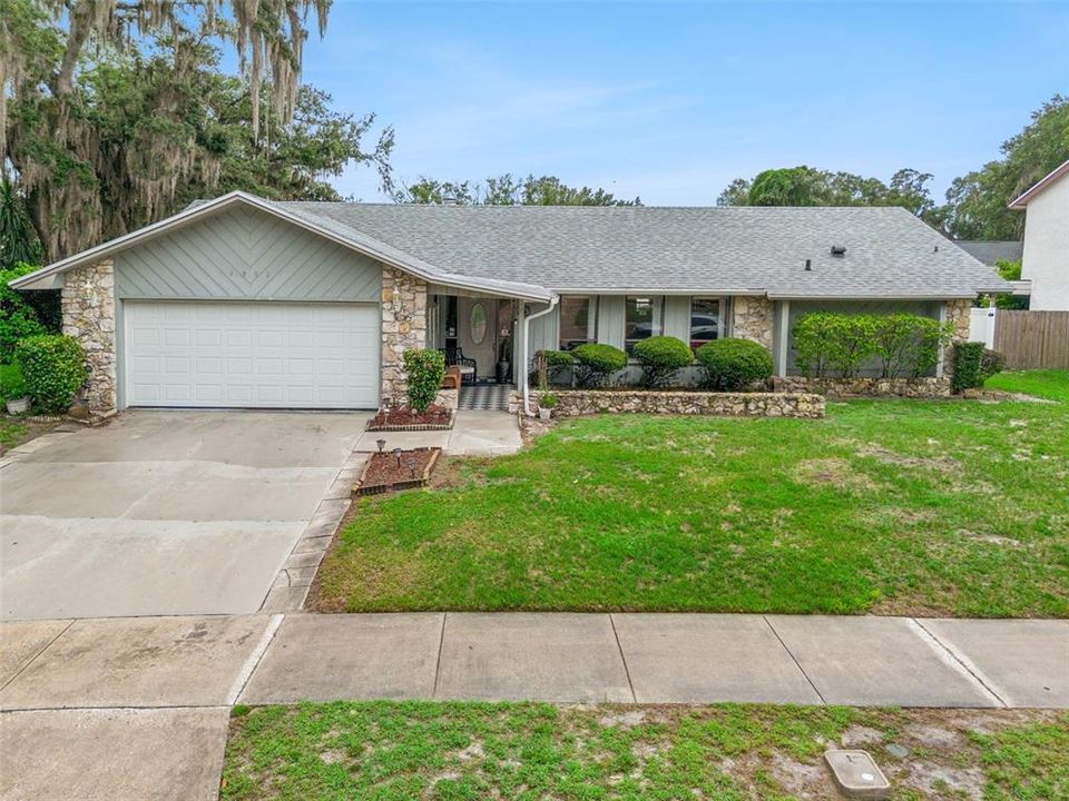 For Sale: $450,000 (4 beds, 2 baths, 2178 Square Feet)