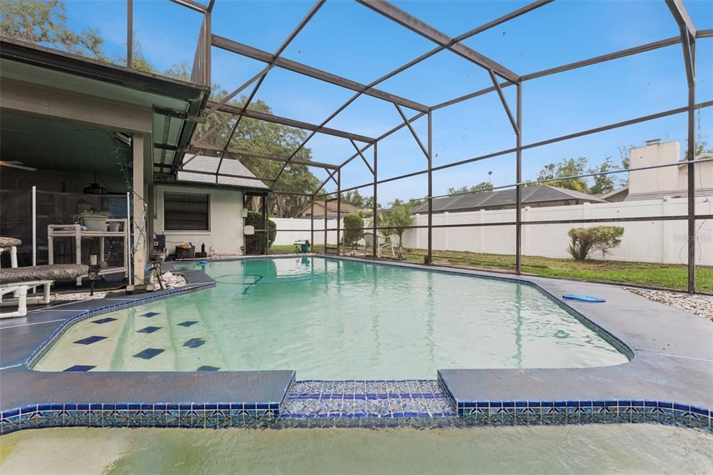 For Sale: $450,000 (4 beds, 2 baths, 2178 Square Feet)