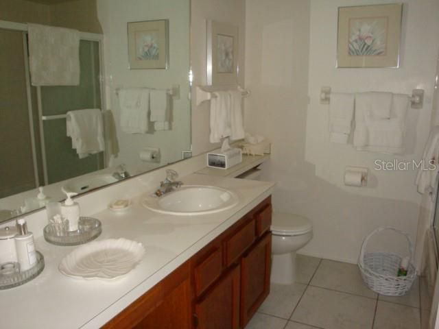 For Rent: $1,950 (2 beds, 2 baths, 924 Square Feet)