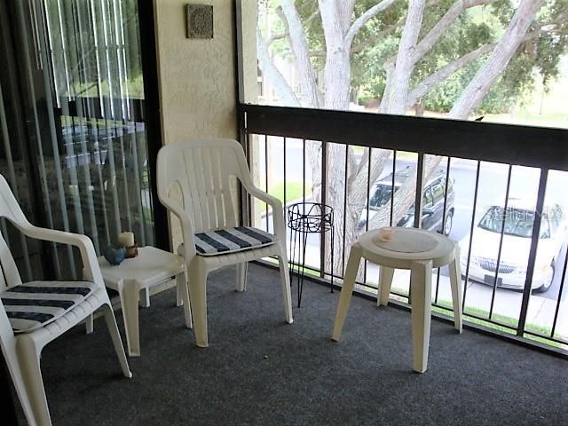 For Rent: $1,950 (2 beds, 2 baths, 924 Square Feet)