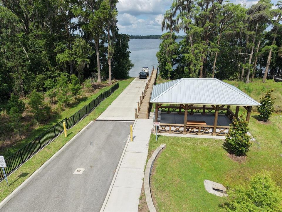For Sale: $3,499,000 (6.07 acres)