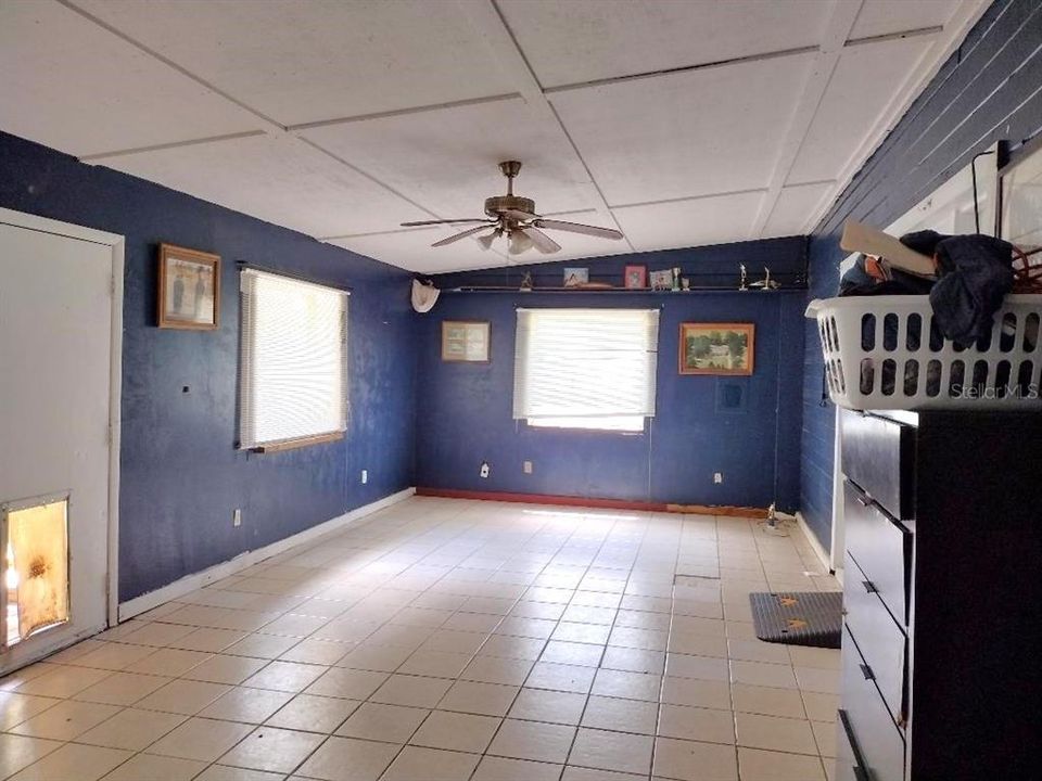 For Sale: $429,900 (2 beds, 2 baths, 1500 Square Feet)