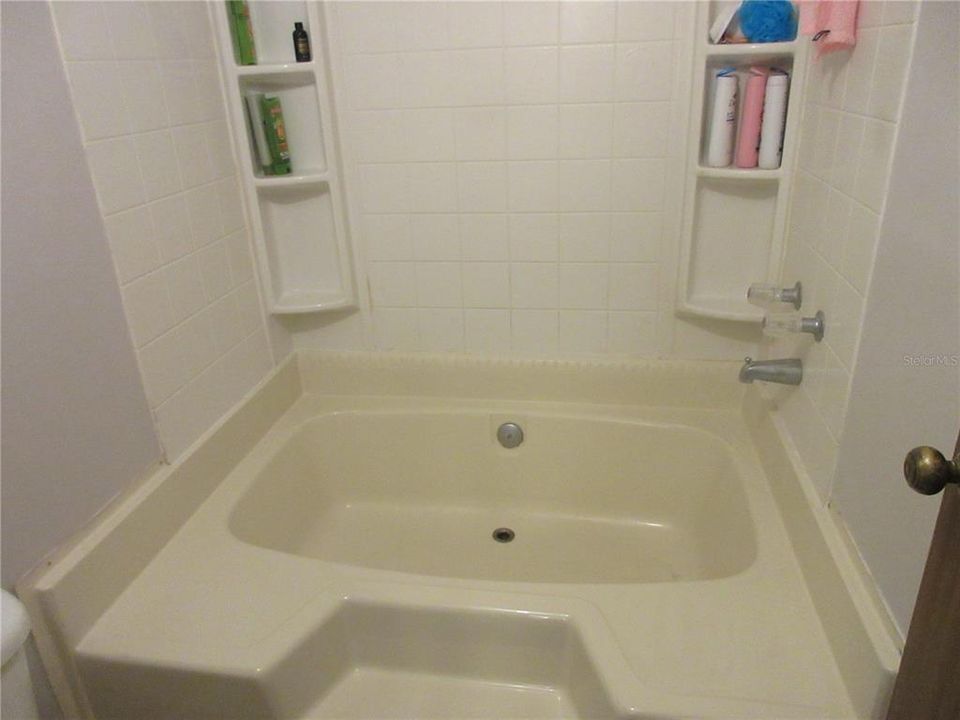 En Venta: $159,900 (3 camas, 2 baños, 1104 Pies cuadrados)
