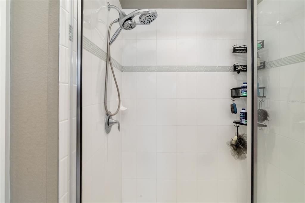 For Sale: $399,000 (3 beds, 2 baths, 1910 Square Feet)