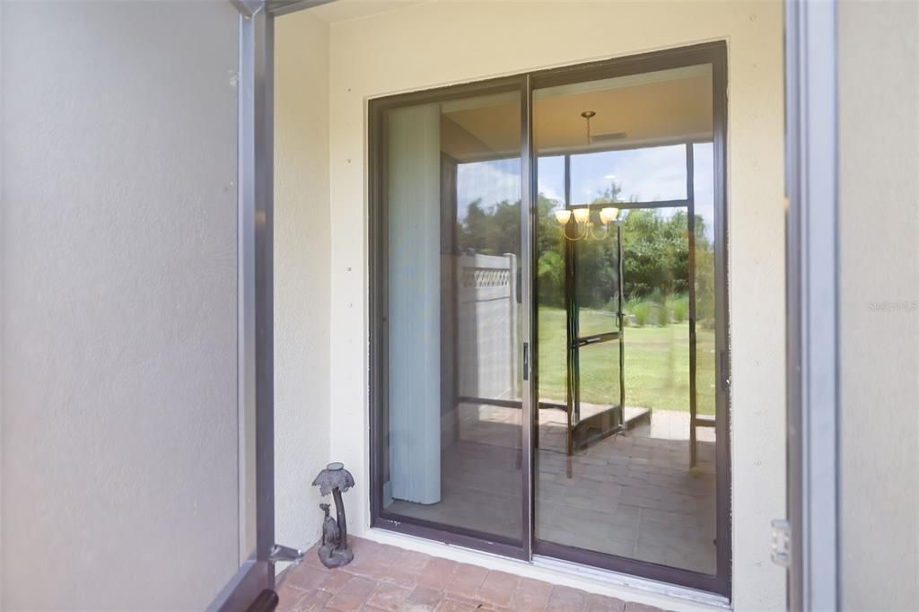 For Sale: $399,000 (3 beds, 2 baths, 1910 Square Feet)
