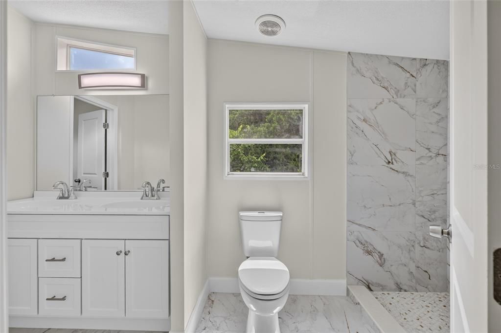 For Sale: $214,900 (3 beds, 2 baths, 1620 Square Feet)