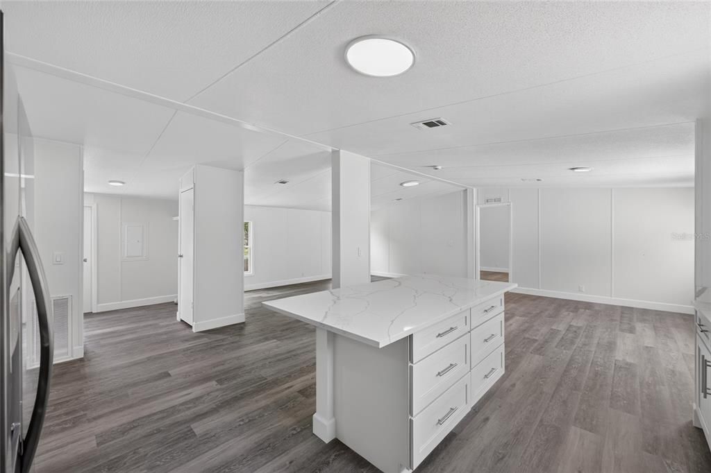 For Sale: $214,900 (3 beds, 2 baths, 1620 Square Feet)