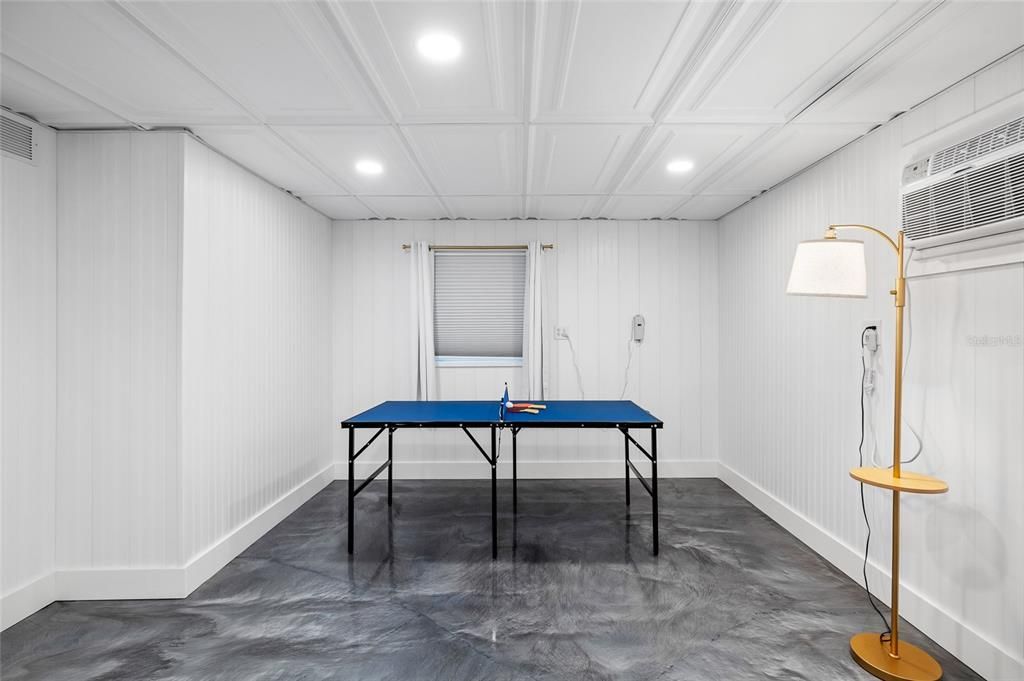 На продажу: $440,000 (3 спален, 2 ванн, 1856 Квадратных фут)