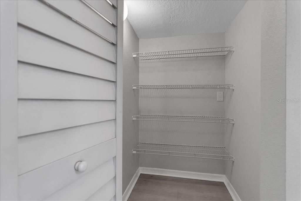 В аренду: $3,000 (4 спален, 2 ванн, 2634 Квадратных фут)