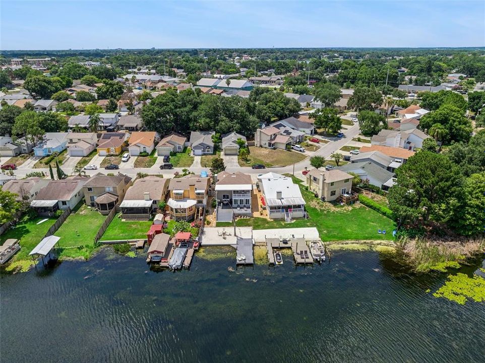 En Venta: $349,000 (3 camas, 2 baños, 1320 Pies cuadrados)