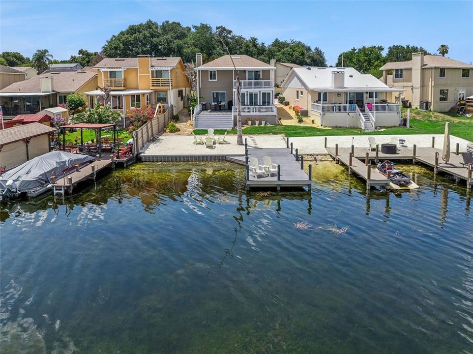 En Venta: $349,000 (3 camas, 2 baños, 1320 Pies cuadrados)
