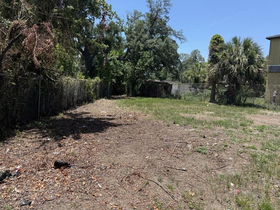 For Sale: $229,900 (3 beds, 1 baths, 1135 Square Feet)