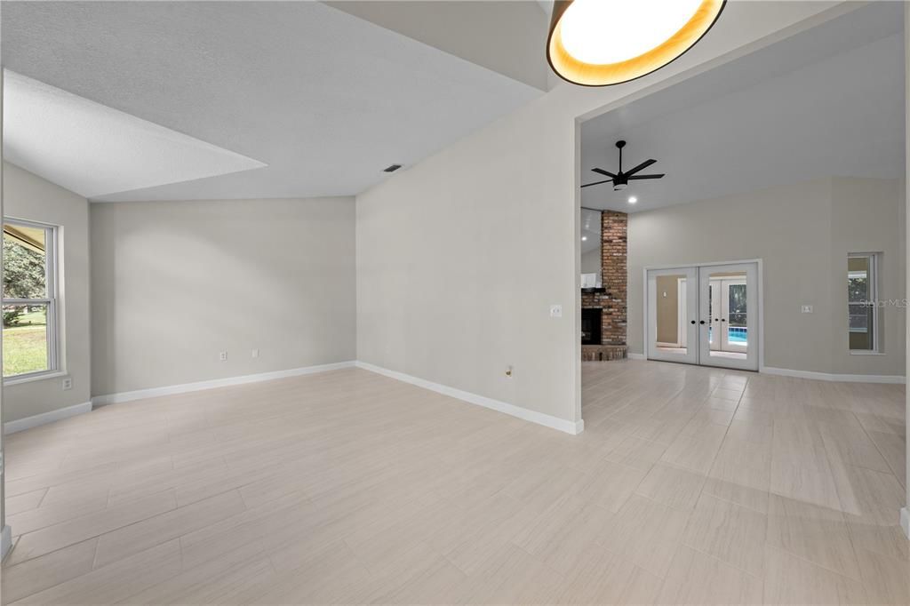 For Sale: $600,000 (4 beds, 3 baths, 2445 Square Feet)
