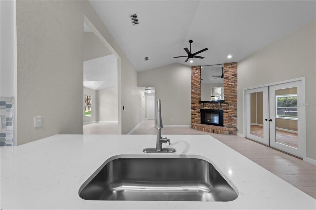 For Sale: $600,000 (4 beds, 3 baths, 2445 Square Feet)