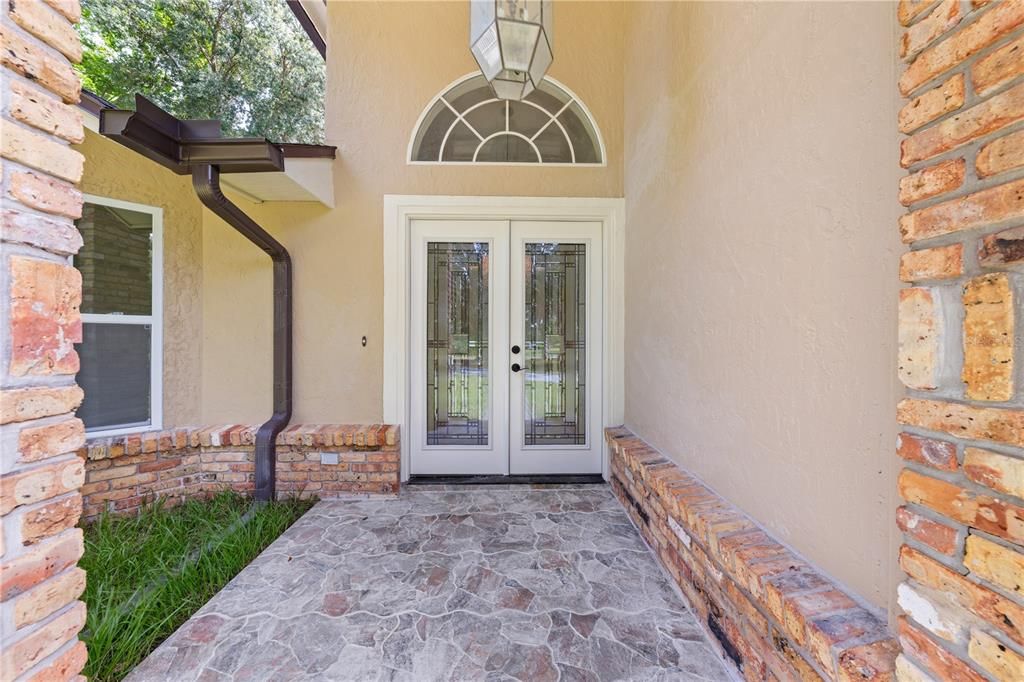 For Sale: $600,000 (4 beds, 3 baths, 2445 Square Feet)