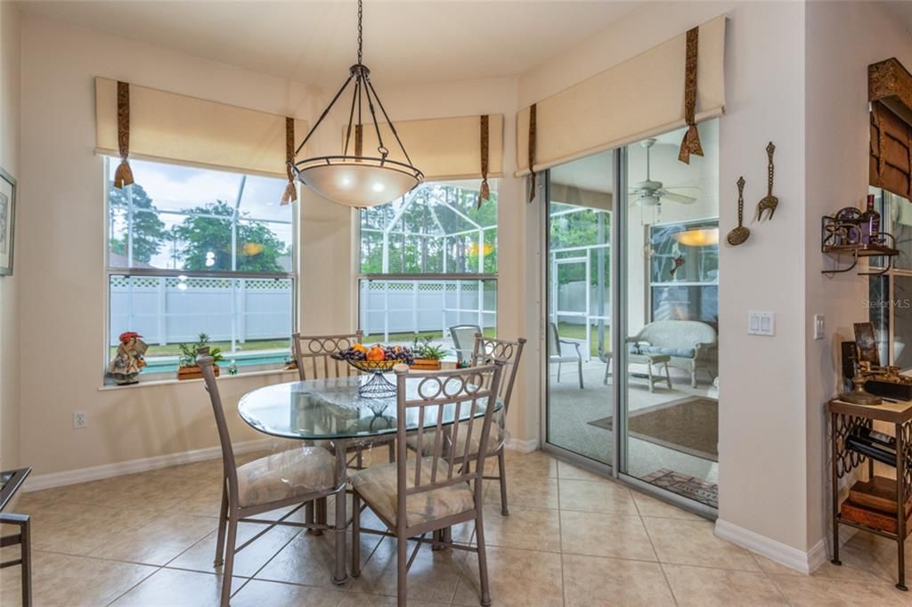 For Sale: $448,900 (3 beds, 2 baths, 2441 Square Feet)