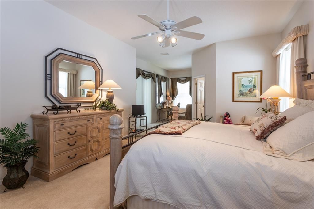 For Sale: $448,900 (3 beds, 2 baths, 2441 Square Feet)