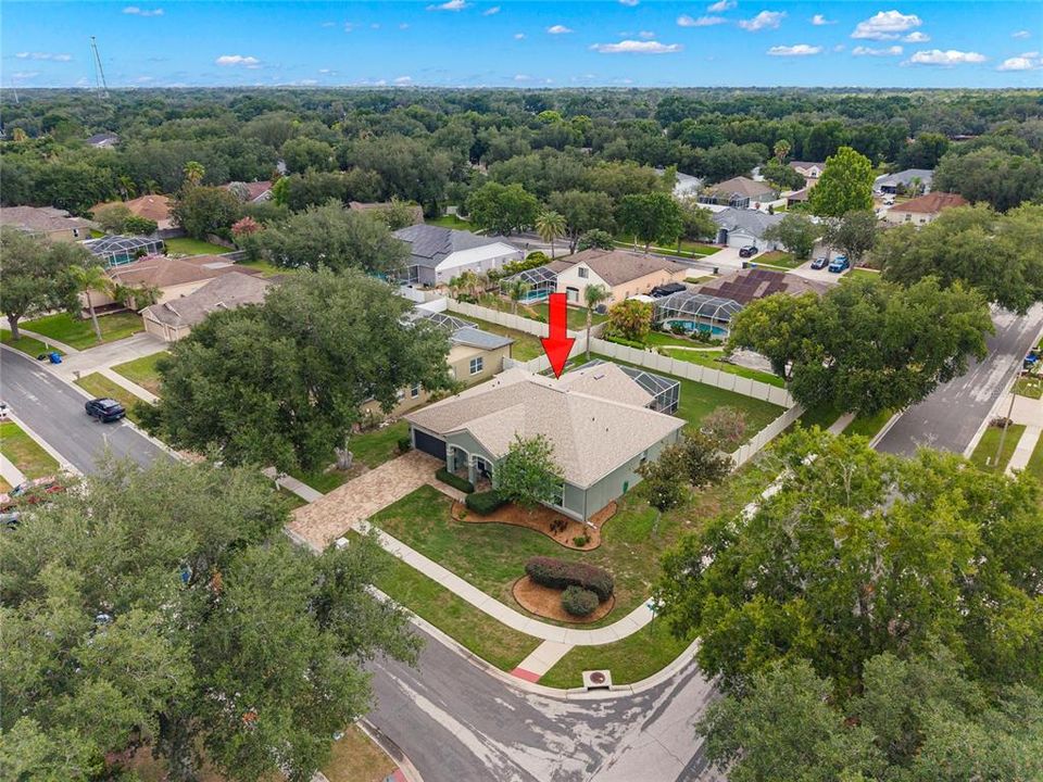 For Sale: $619,000 (4 beds, 3 baths, 2400 Square Feet)