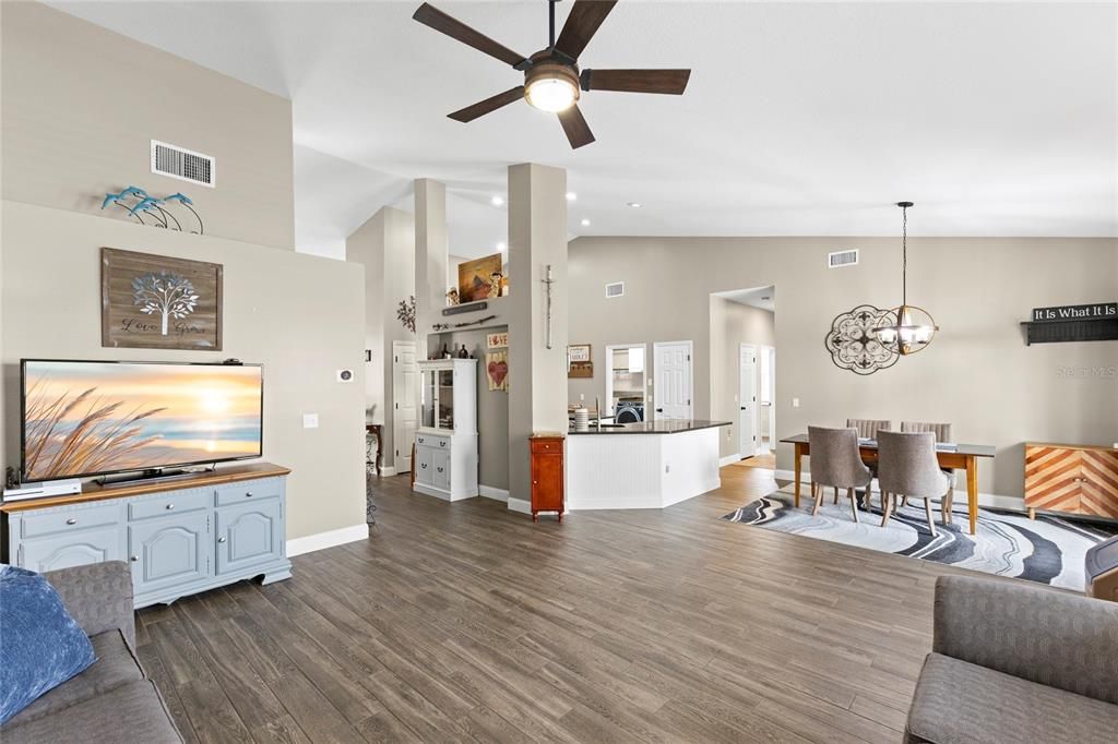 For Sale: $619,000 (4 beds, 3 baths, 2400 Square Feet)