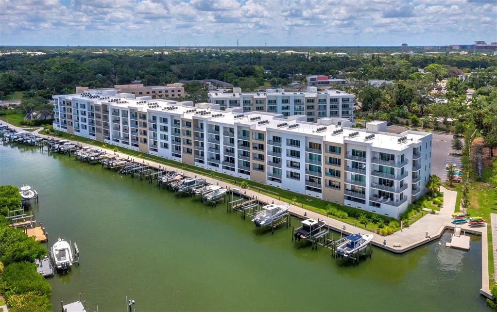 En Venta: $444,000 (1 camas, 1 baños, 810 Pies cuadrados)