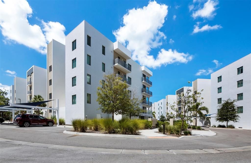 En Venta: $444,000 (1 camas, 1 baños, 810 Pies cuadrados)
