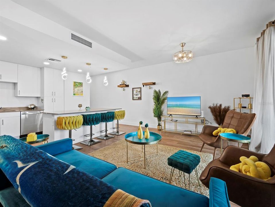 En Venta: $444,000 (1 camas, 1 baños, 810 Pies cuadrados)