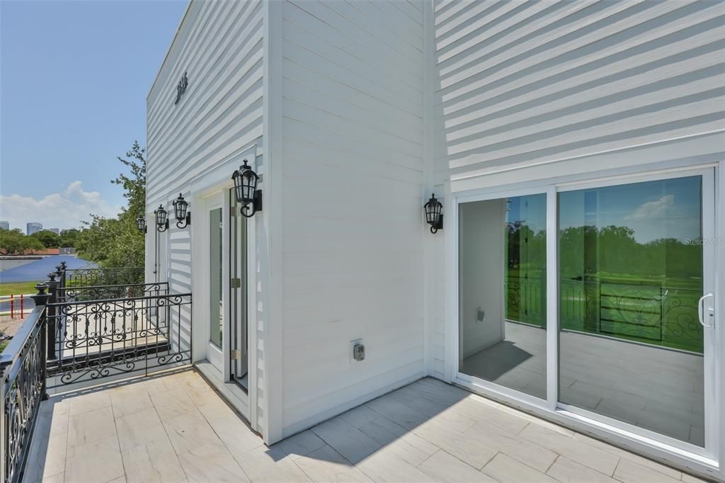 В аренду: $4,200 (4 спален, 2 ванн, 2098 Квадратных фут)