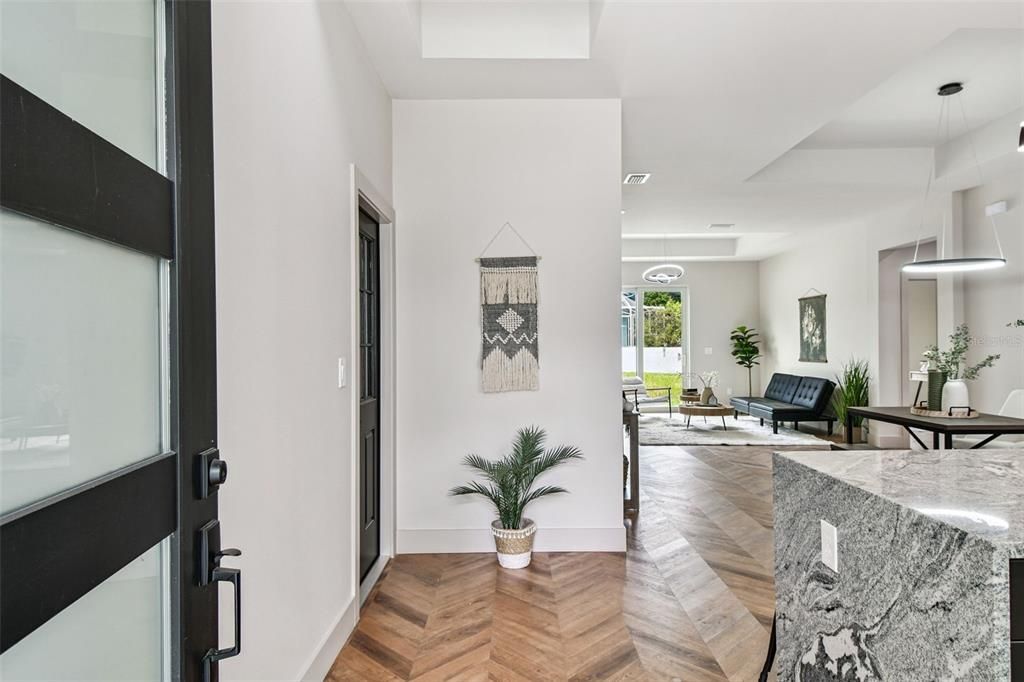 For Sale: $484,900 (3 beds, 2 baths, 1492 Square Feet)