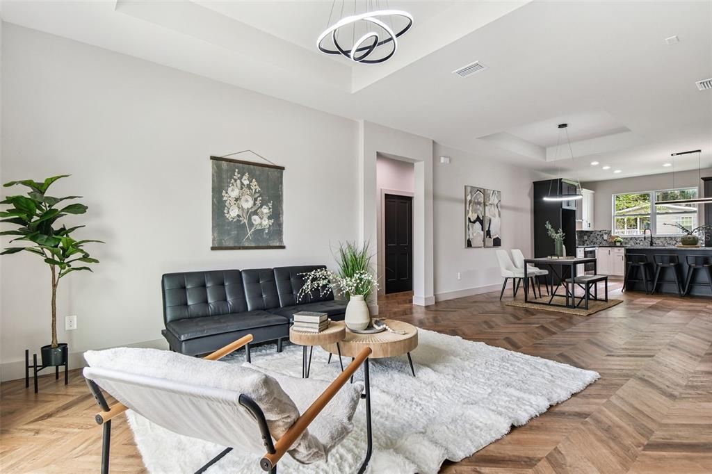 For Sale: $484,900 (3 beds, 2 baths, 1492 Square Feet)