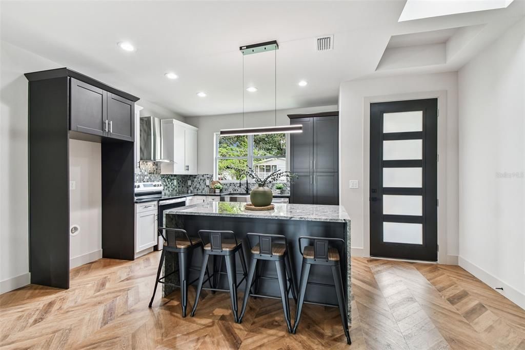 For Sale: $484,900 (3 beds, 2 baths, 1492 Square Feet)
