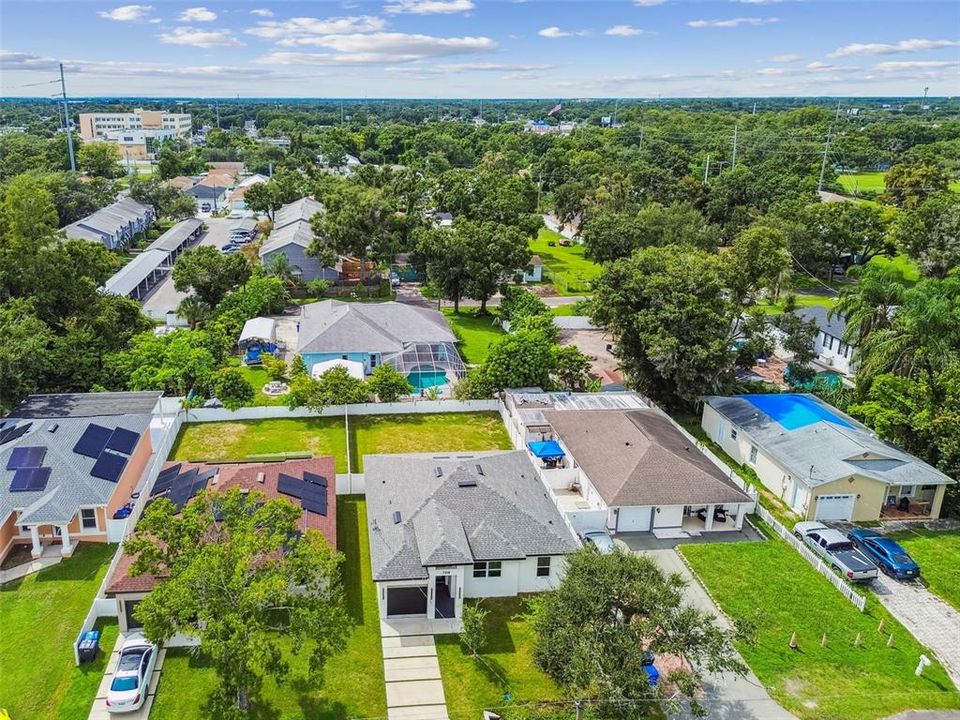 For Sale: $484,900 (3 beds, 2 baths, 1492 Square Feet)