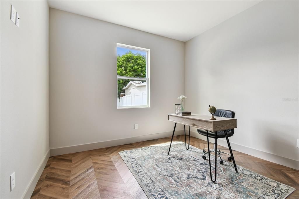 For Sale: $484,900 (3 beds, 2 baths, 1492 Square Feet)