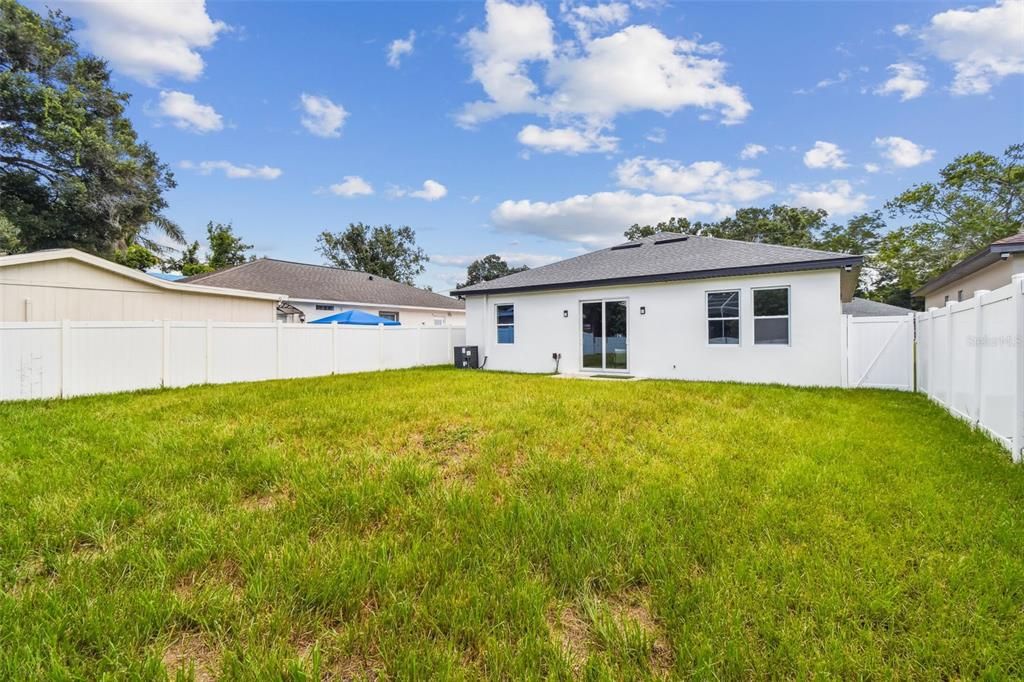 For Sale: $484,900 (3 beds, 2 baths, 1492 Square Feet)