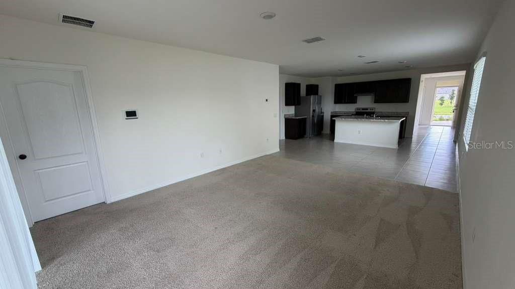 For Rent: $2,200 (3 beds, 2 baths, 1625 Square Feet)