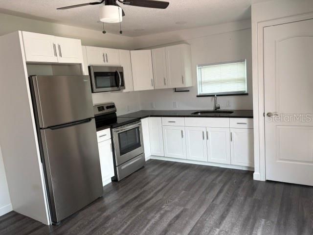 For Rent: $1,295 (1 beds, 1 baths, 385 Square Feet)