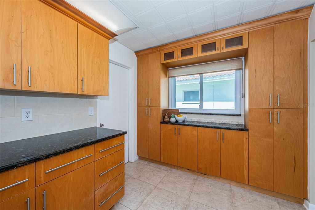 En Venta: $248,900 (2 camas, 2 baños, 1328 Pies cuadrados)
