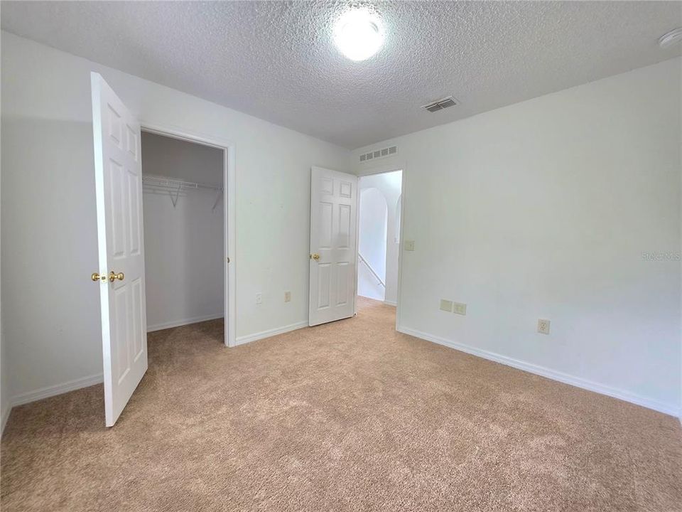 For Sale: $335,000 (4 beds, 2 baths, 2222 Square Feet)