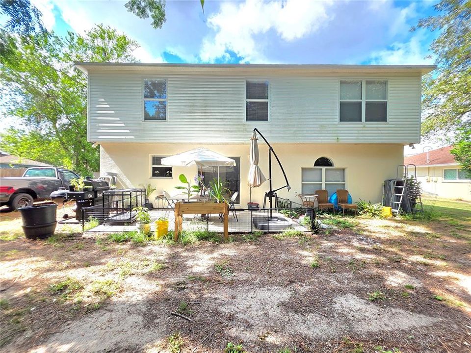 For Sale: $335,000 (4 beds, 2 baths, 2222 Square Feet)