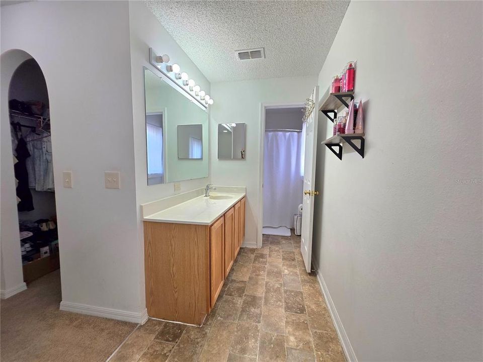 For Sale: $335,000 (4 beds, 2 baths, 2222 Square Feet)