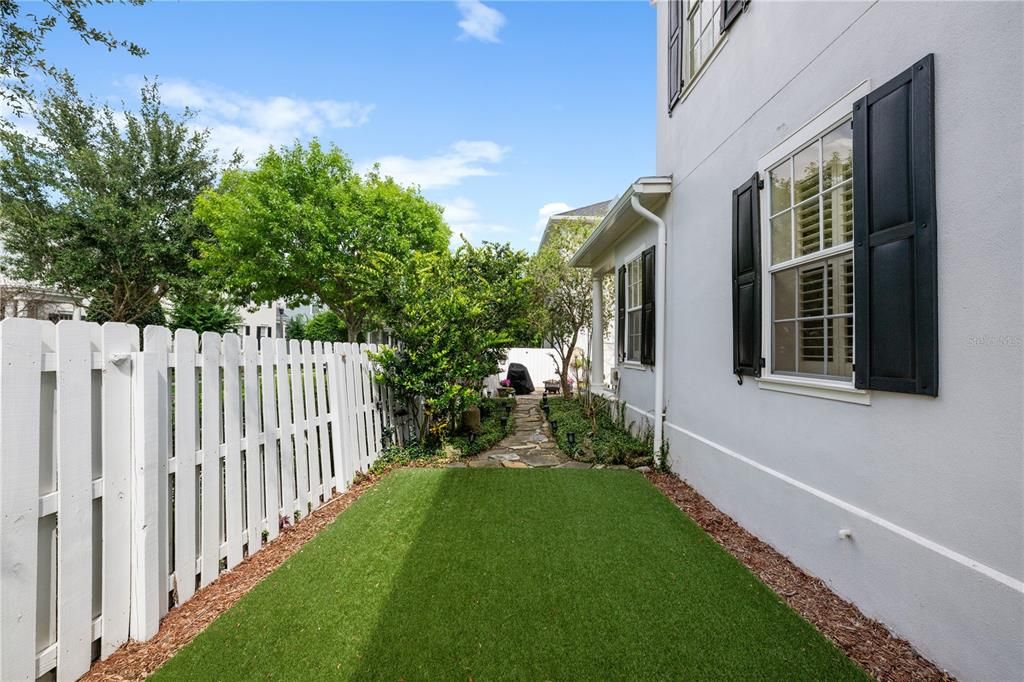 For Sale: $1,258,000 (4 beds, 3 baths, 3159 Square Feet)