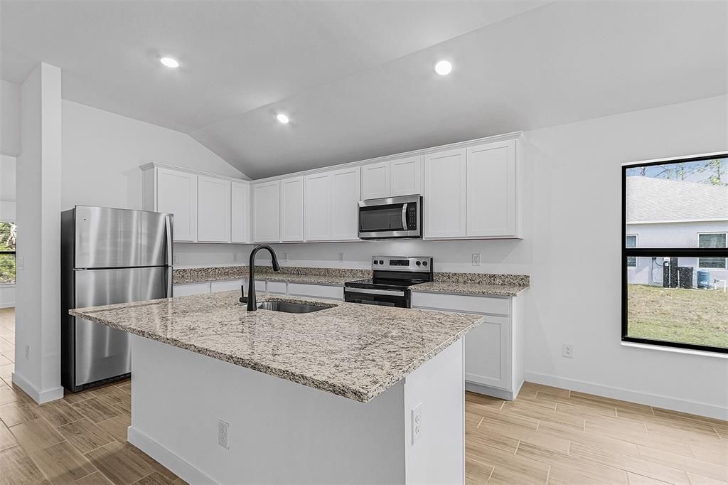 For Sale: $394,900 (4 beds, 2 baths, 1862 Square Feet)