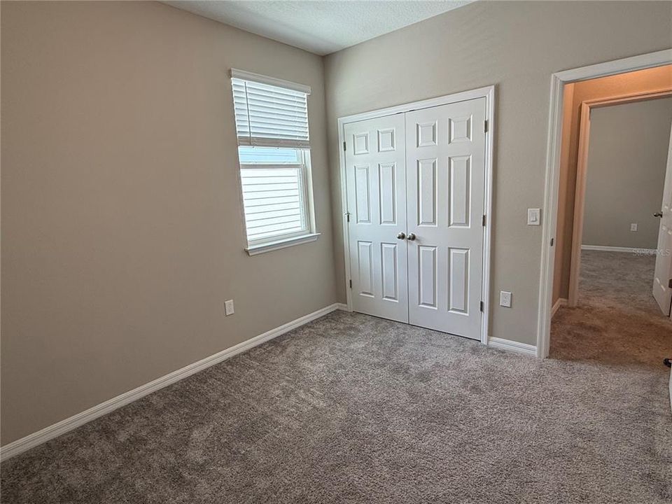 For Rent: $2,850 (4 beds, 2 baths, 1956 Square Feet)