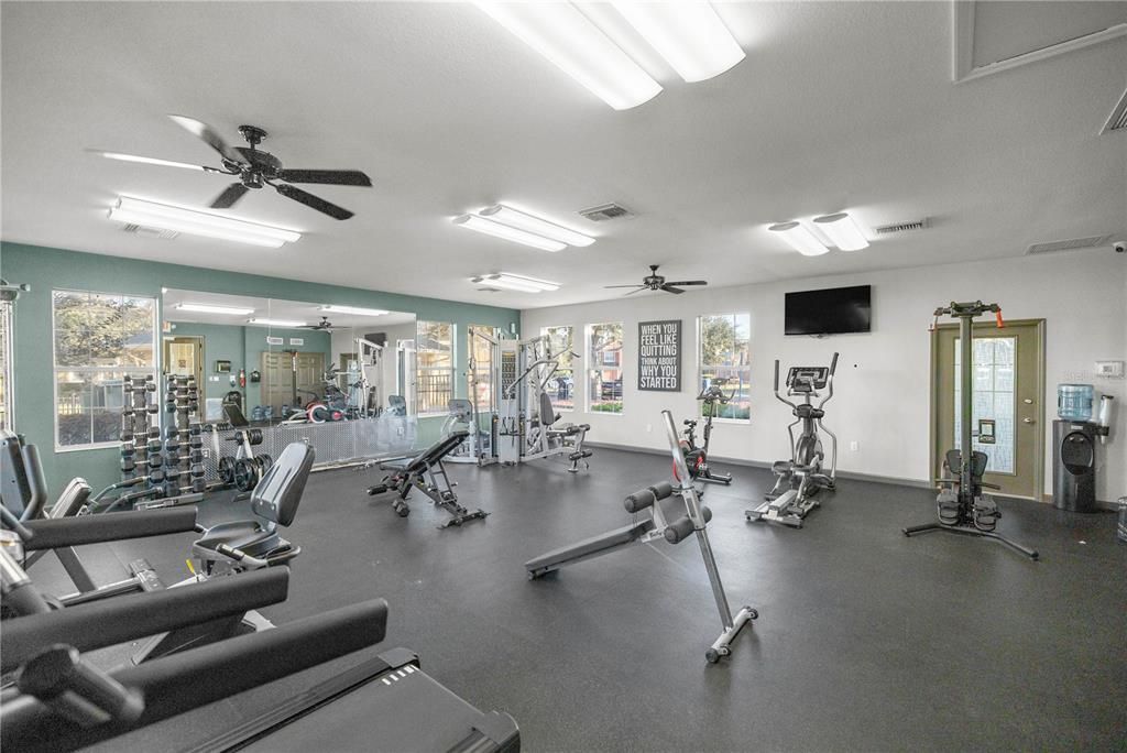 For Sale: $165,000 (2 beds, 2 baths, 1134 Square Feet)