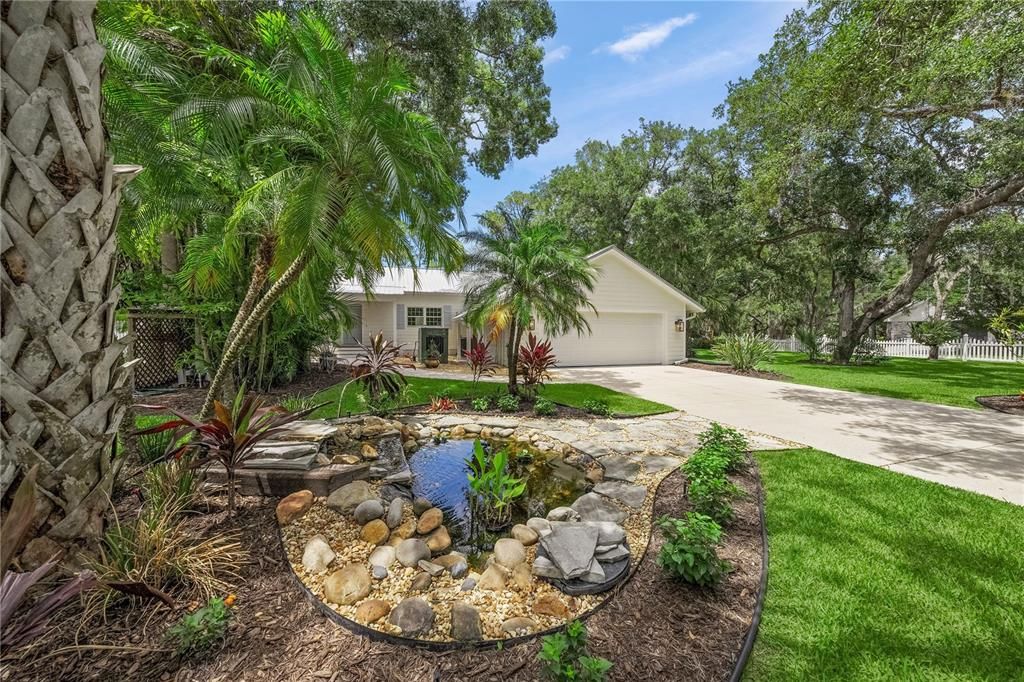 For Sale: $2,790,000 (5 beds, 5 baths, 4828 Square Feet)