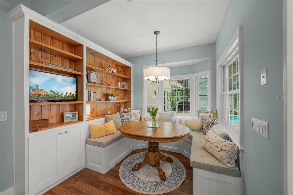 For Sale: $2,790,000 (5 beds, 5 baths, 4828 Square Feet)