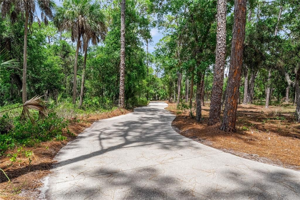 For Sale: $2,790,000 (5 beds, 5 baths, 4828 Square Feet)